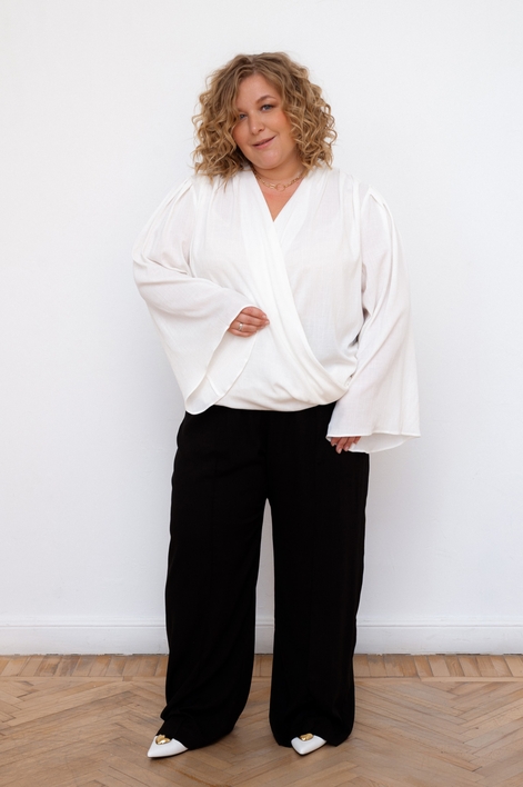 Блуза на запах женская